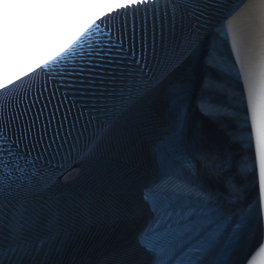 ISSEY MIYAKE Jacket IM06-FD028 Main: 95% polyester, 5% polyurethane blue Women 2 Used Authentic