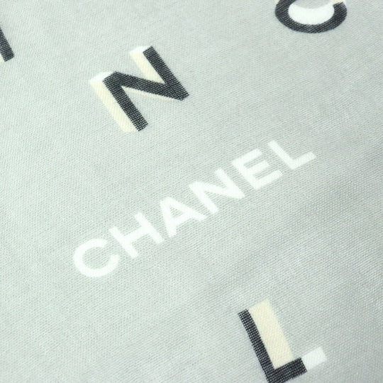 CHANEL Stall 21B Main: 80% cashmere, Main: 20% silk Gray type Women Used Authentic