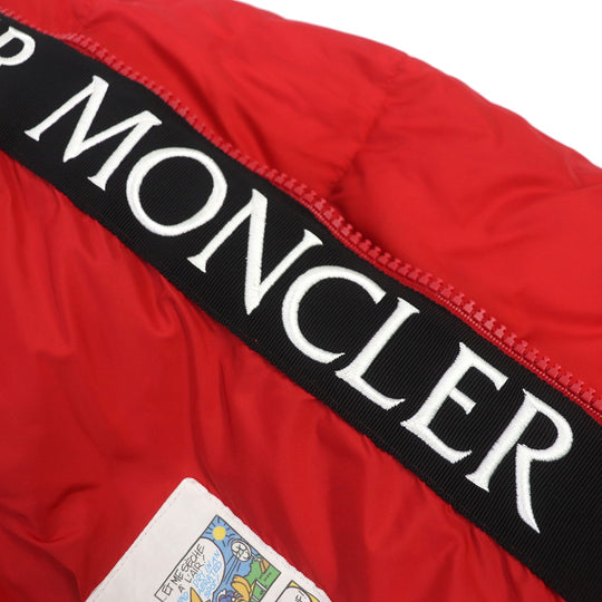 MONCLER Down jacket Main: 100% nylon, Filling: 90% down, Filling: 10% feather, Part: 85% polyester, Part: 15% cotton Red MONTCLA mens 2 Used Authentic