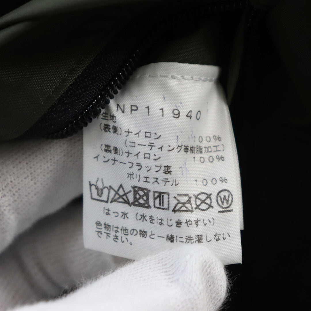 THE NORTH FACE coat NP11940 Outer: 100% nylon, Lining: 100% nylon, Part: 100% polyester New Taupe Mountain Raintex Coat mens M Used Authentic