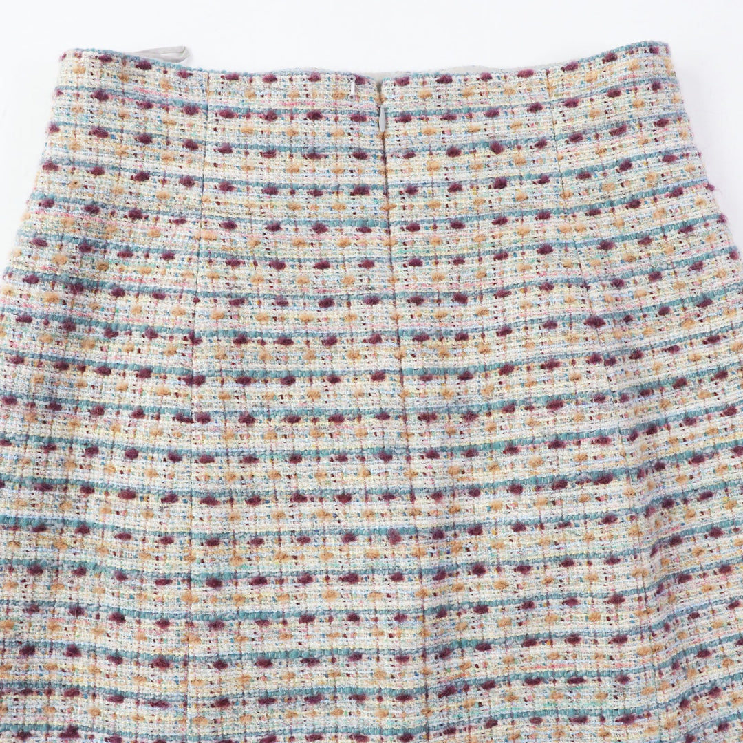 CHANEL Long skirt P59073 Outer: 51% wool, Outer: 18% rayon, Outer: 15% polyamide (nylon), Outer: 5% mohair, Outer: 5% alpaca, Outer: 4% polyester, 2% acrylic, Lining: 100% silk Multi Women 44 Used Authentic