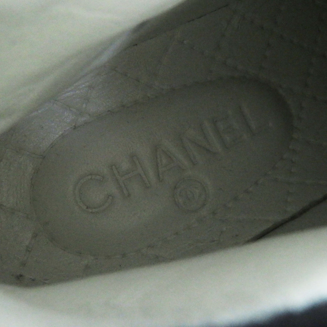 CHANEL High cut sneakers 20P G35960 Main: Canvas, Main: Rubber White black Graffiti Mid Cut Women 35 Used Authentic