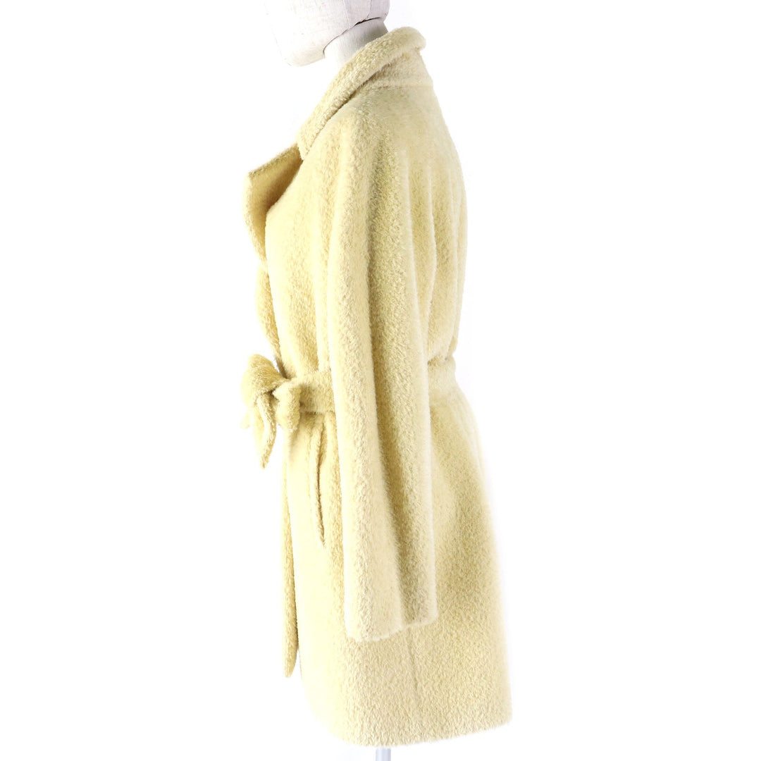MAX MARA coat Outer: 52% alpaca, Outer: 48% wool, Lining: 100% viscose (rayon) Ivory Women 36 Used Authentic