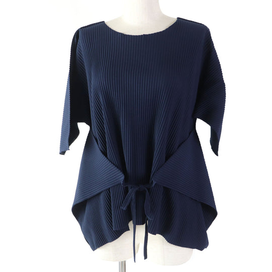 me ISSEY MIYAKE Cut MI74KK718 Main: 100% polyester Navy Women No size Used Authentic