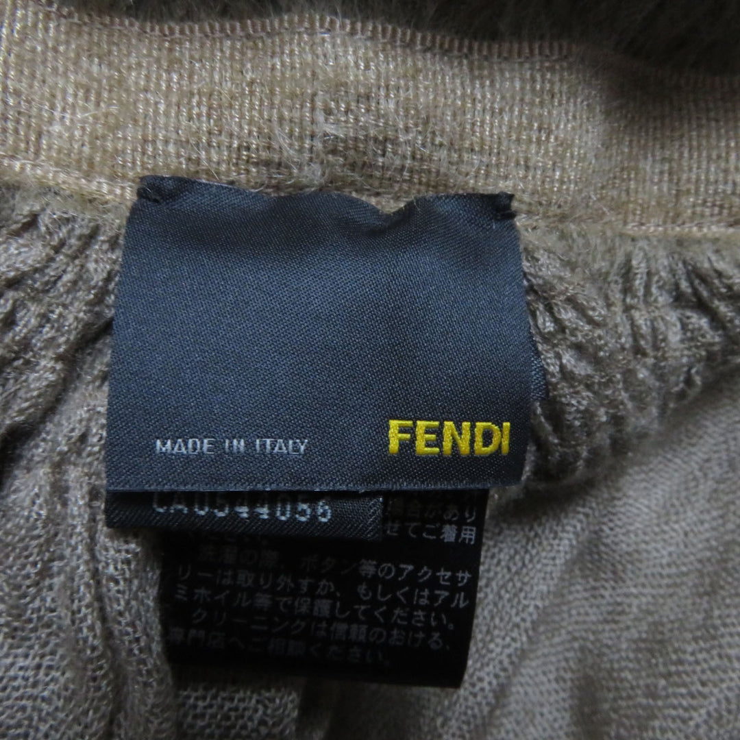 FENDI Stall Main: 70% cashmere, Main: 30% silk, Part: Orirag fur beige Women Used Authentic