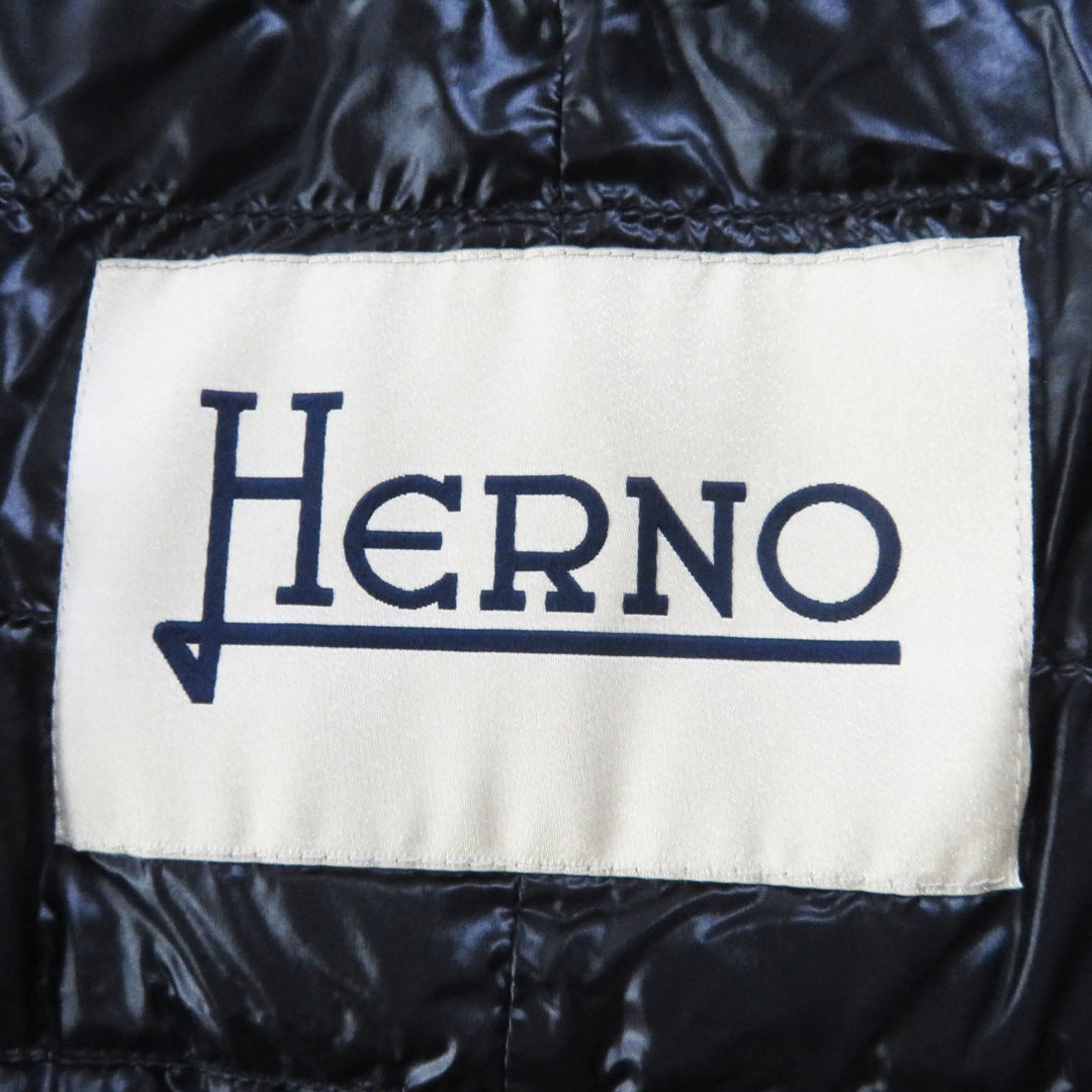 Herno Down jacket PI089D Outer: 100% nylon, Lining: 100% nylon, Part: 54% polyester, Part: 46% cotton, Filling: 90% down, 10% feather black Women 40 Used Authentic