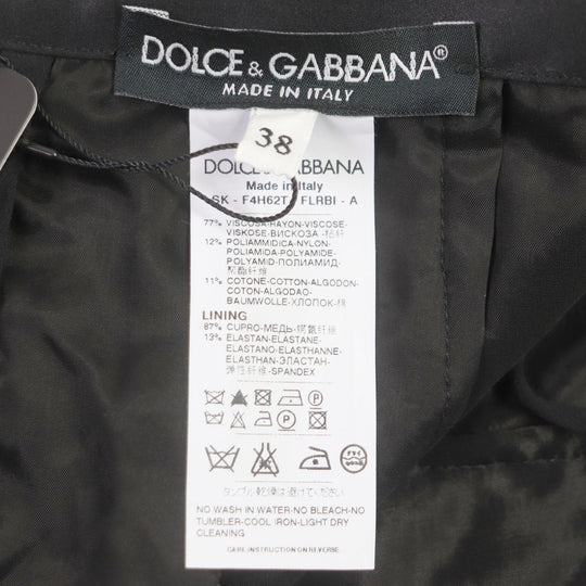 DOLCE&GABBANA setup Jacket Outer: 70% Viscose, 20% Cotton, 10% Nylon Jacket Inner: 87% Cupra, 13% Elastane Skirt Outer: 77% Rayon, 12% Nylon, 11% Cotton Skirt Inner: 87% Cupra, 13% Polyurethane Beige black Women 38 Used Authentic