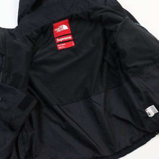 Supreme Mountain Hoodie NP61902I Outer: 100% nylon, Lining: polyester, Lining: nylon black Statue of Liberty Mountain Jacket Statue of Liberty Mountain Jacket mens S Used Authentic