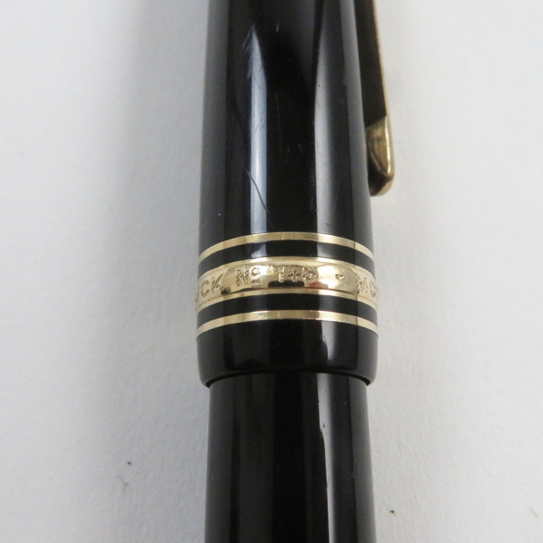 MONTBLANC fountain pen Main: Resin, Nib: K18 Black gold Meisterstuck No.146 mens Used Authentic