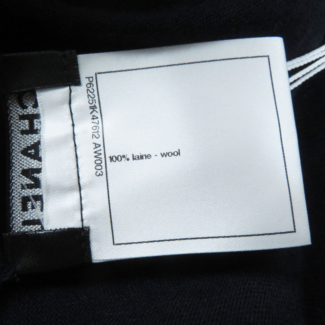 CHANEL knit 19B P62251 Main: 100% wool Navy Women 38 Used Authentic