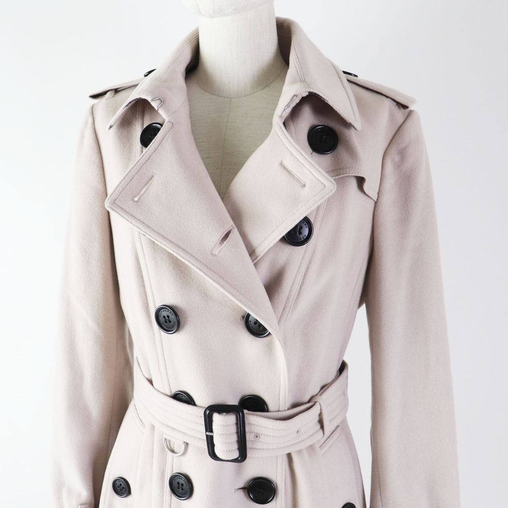 BURBERRY trench coat Outer: 100% cashmere, Lining: 100% cupra, Part: 100% wool, Sleeve lining: 100% viscose Light pink beige SANDRINGHAM Sandringham Women 44 Used Authentic
