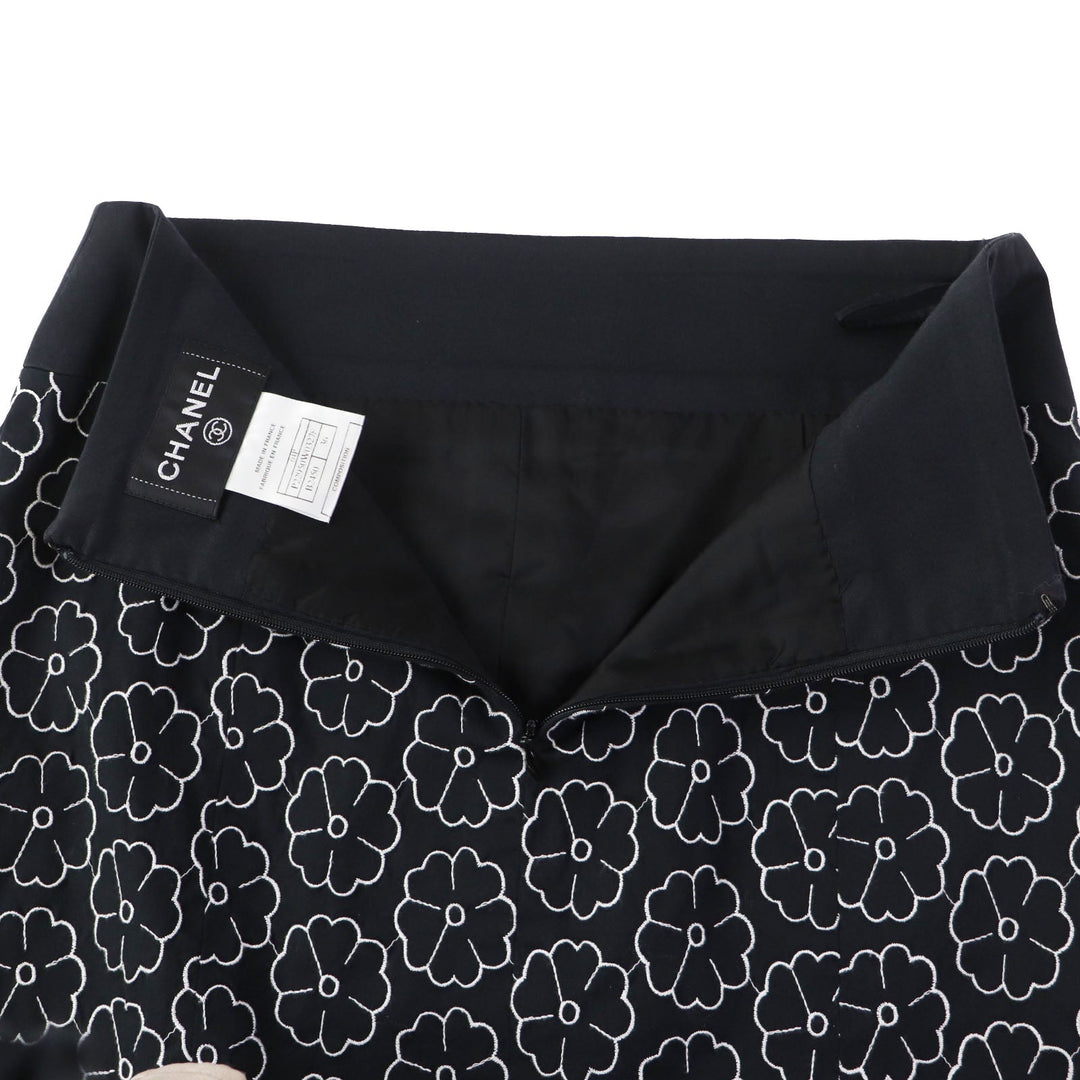 CHANEL skirt 04P P22950 Outer material: 78% cotton, Outer material: 17% nylon, Outer material: 5% elastane (polyurethane), Part: 100% cotton Black White Women 36 Used Authentic
