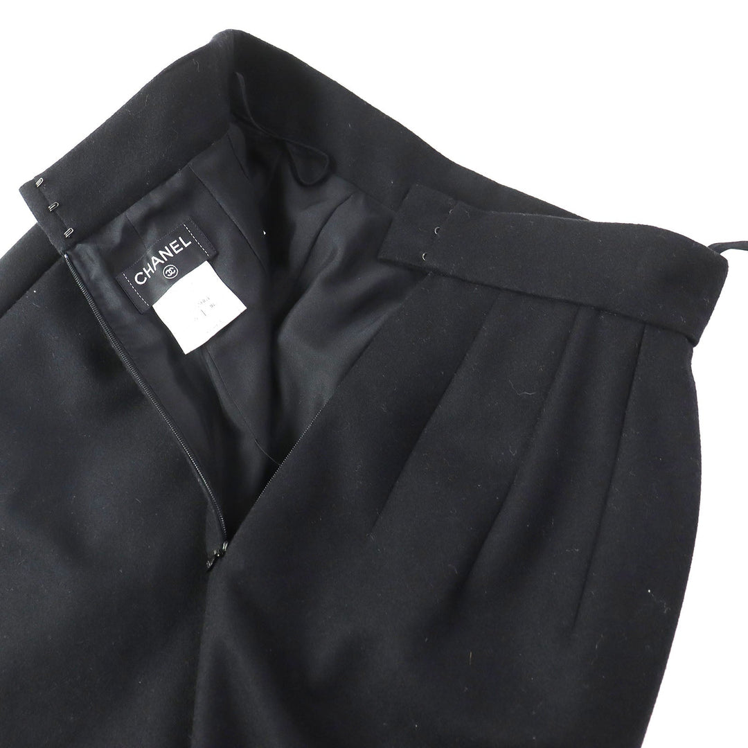 CHANEL skirt P41438 Outer: 75% wool, Outer: 25% cashmere, Lining: 100% silk black Women 38 Used Authentic