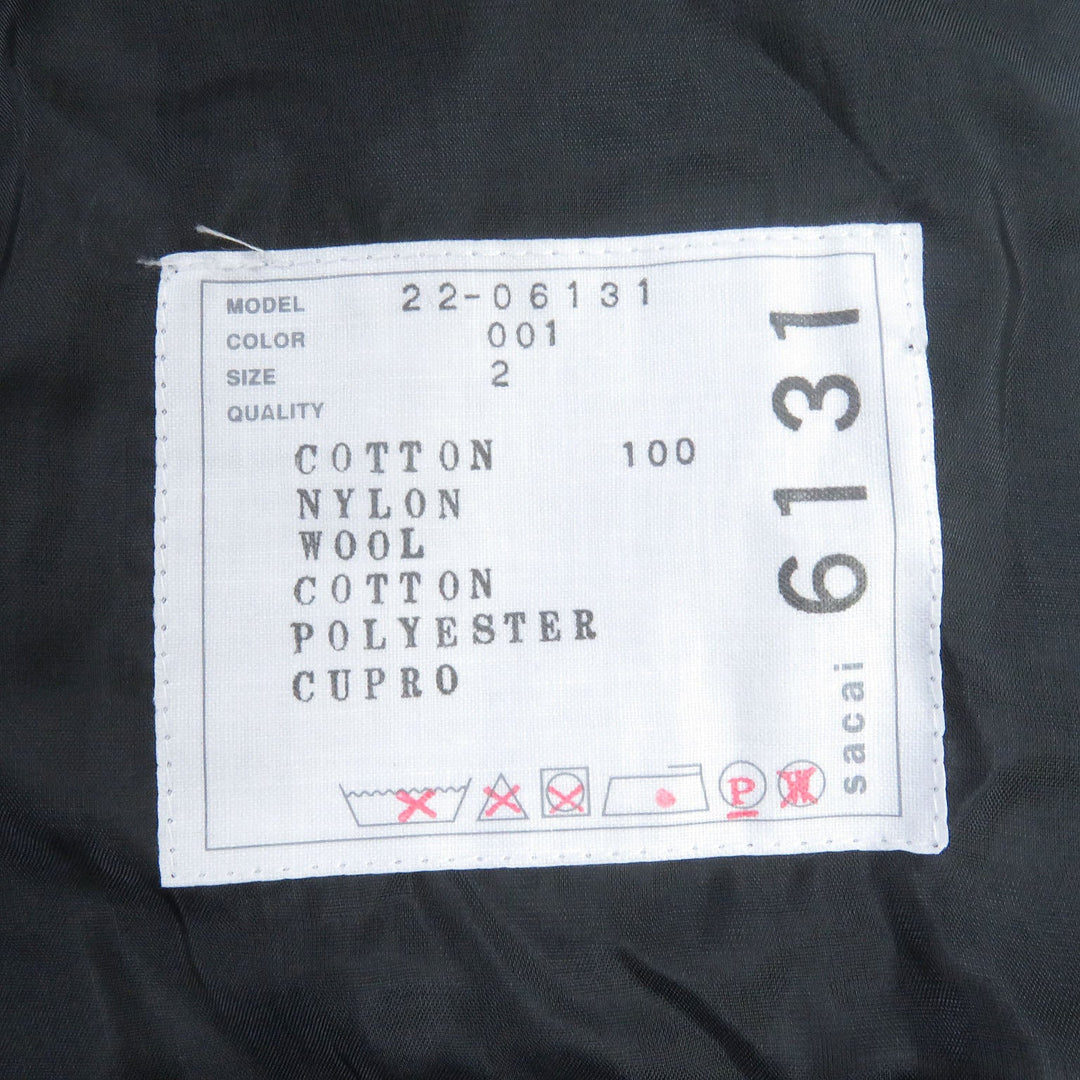 Sacai Jacket 22-06131 Main: 100% cotton, Lining: 100% cupra, Filling: 100% polyester, Separate fabric 1: 100% nylon Separate fabric 2: 90% wool, 10% nylon Separate fabric 3: 50% cotton, 50% polyester Chin tab: 100% cotton Gray type Women 2 Used Authentic