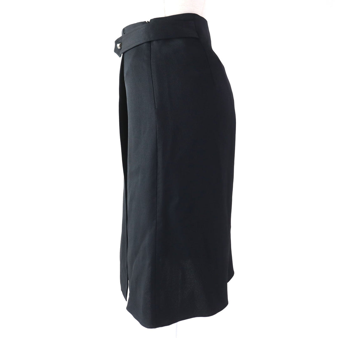 HERMES skirt 17-7300 Outer: 57% rayon, Outer: 43% silk, Lining: 65% rayon, Lining: 35% silk, Part: 75% rayon Dark navy Women 38 Used Authentic