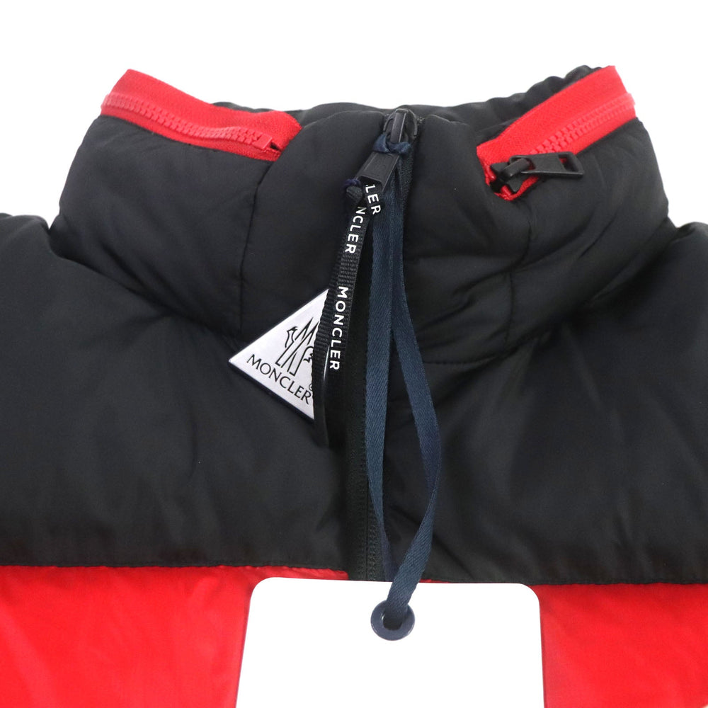 MONCLER Down vest Outer: 100% nylon, Lining: 100% nylon, Filling: 90% down, Filling: 10% feather, Hood: 100% nylon, Collar: 100% nylon, Yoke: 100% nylon Red black OPHRYS mens 3 Used Authentic