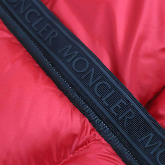 MONCLER Down vest Outer: 100% nylon, Lining: 100% nylon, Filling: 90% down, Filling: 10% feather, Hood: 100% nylon, Collar: 100% nylon, Yoke: 100% nylon Red black OPHRYS mens 3 Used Authentic