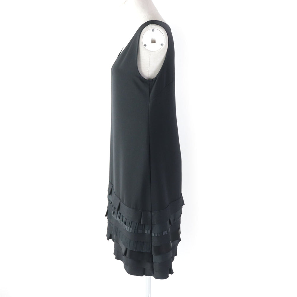 FOXEY one piece 36754 Main: 100% polyester, part: 33% rayon, part: 33% polyester, part: 29% wool, part: 5% polyurethane, other fabric: 65% polyester, 35% triacetate black Women 40 Used Authentic