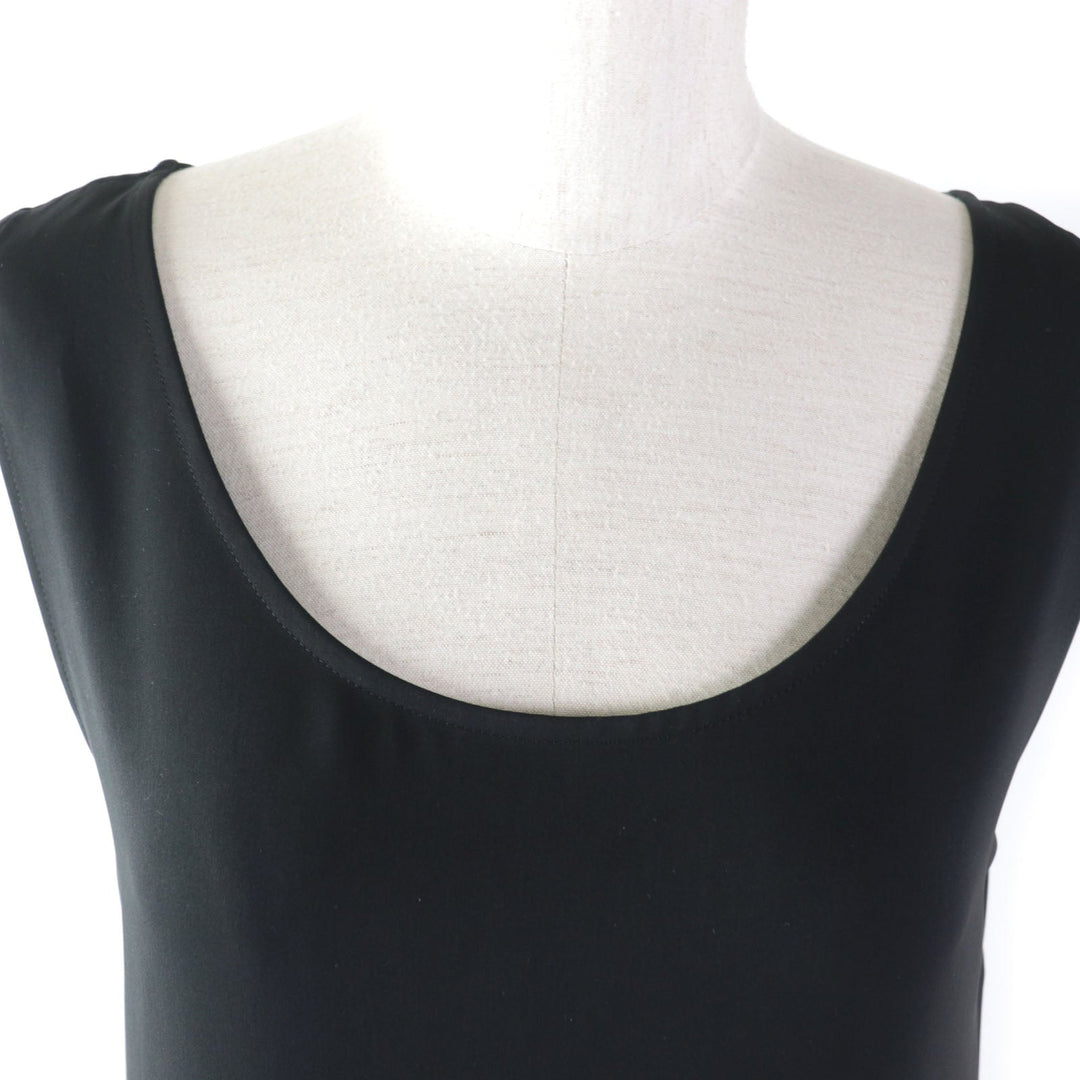 FOXEY one piece 36754 Main: 100% polyester, part: 33% rayon, part: 33% polyester, part: 29% wool, part: 5% polyurethane, other fabric: 65% polyester, 35% triacetate black Women 40 Used Authentic