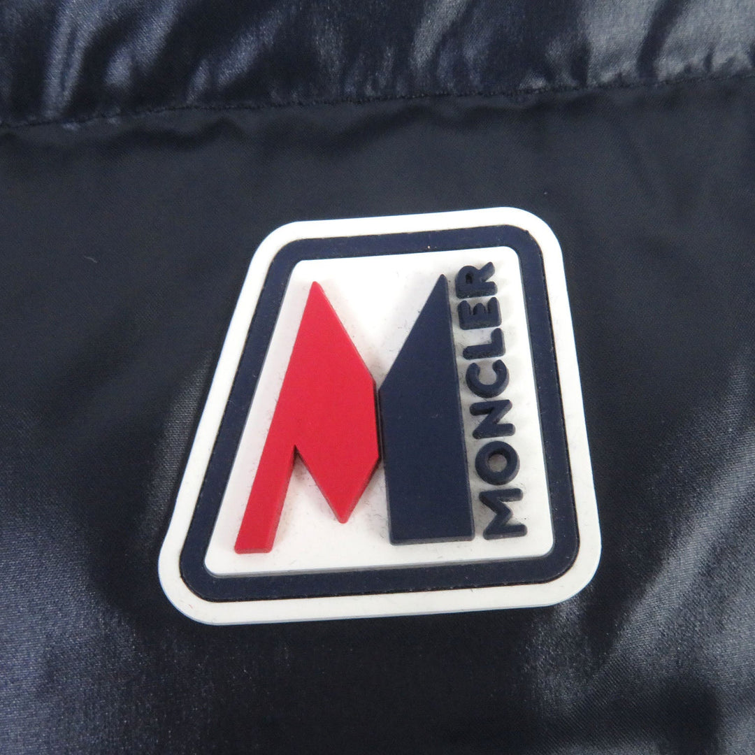 MONCLER Down vest Main: 100% nylon, Filling: 90% down, Filling: 10% feather Navy MONGINEVRO GILET mens 1 Used Authentic