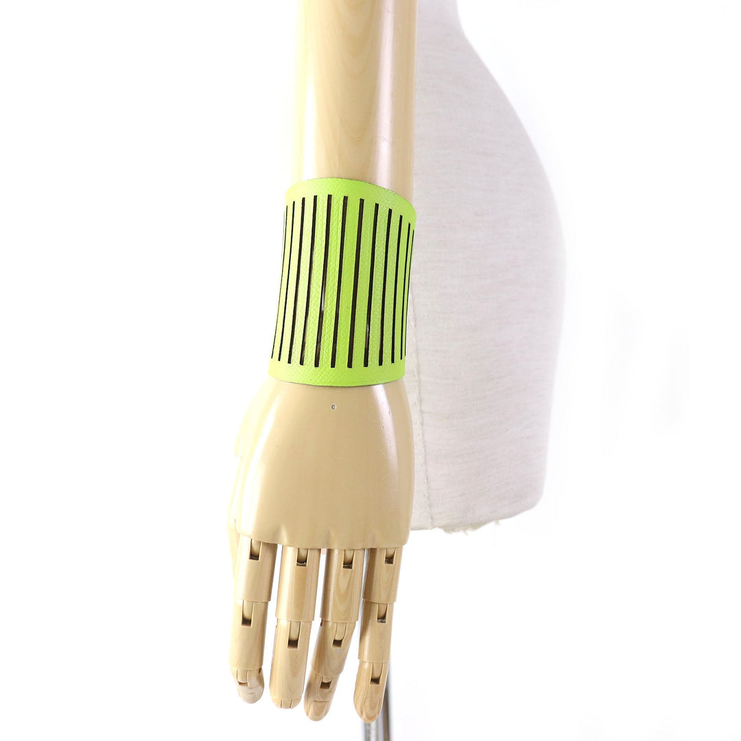 HERMES bracelet Main: Leather light green beige Petit Ash Women Used Authentic
