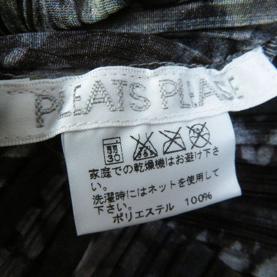 PLEATS PLEASE Cut PP43-JK783 Main: 100% polyester Multi Women 4 Used Authentic
