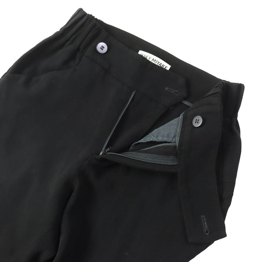 ISSEY MIYAKE Pants IM83FF019 Main: 95% triacetate, Main: 5% polyurethane black Women 1 Used Authentic