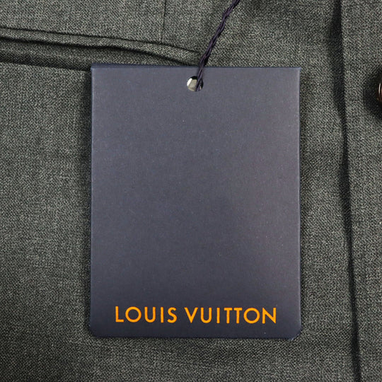 LOUIS VUITTON suit HGCF7W Outer: 78% wool, Outer: 22% silk, Lining: 58% cupra, Lining: 24% rayon, Lining: 18% polyester gray mens 50 Used Authentic