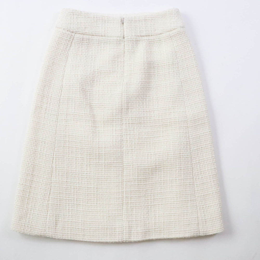CHANEL Tweed skirt P62054 Outer: 94% wool, Outer: 6% polyamide (nylon), Lining: 100% silk Ecru/White Women 34 Used Authentic