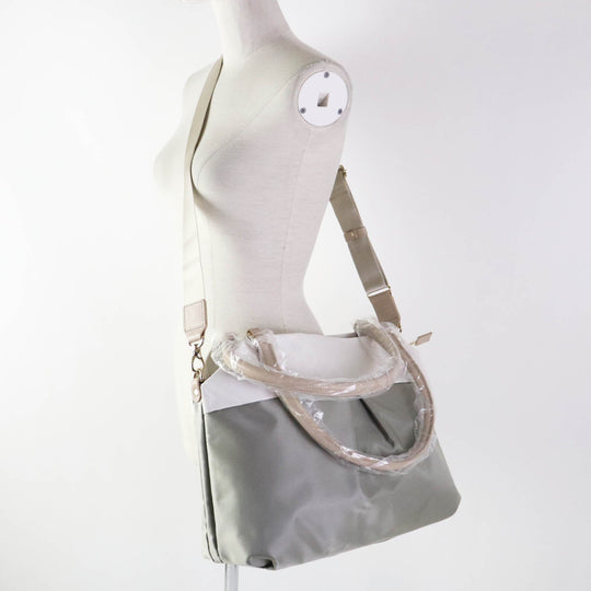 russet Shoulder Bag Outer 1: Polyester, nylon, PVC lining Outer 2: Nylon Lining: Cotton Leather: Sheepskin White gray Women Used Authentic