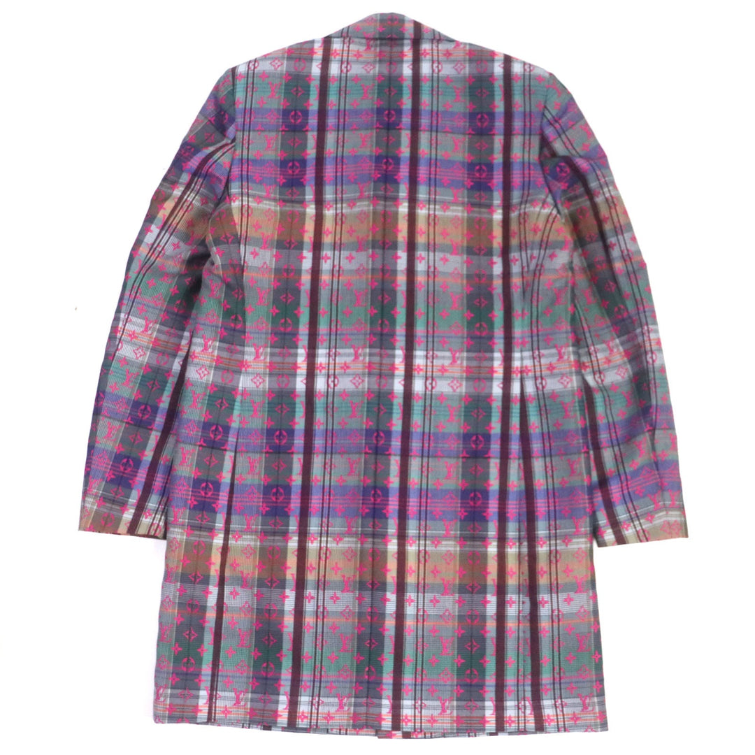 LOUIS VUITTON Chester coat Main: 65% wool, Main: 35% polyester, Lining: 30% cupra, Lining: 27% acetate, Lining: 24% rayon, : 19% cotton Pink multi mens 48 Used Authentic