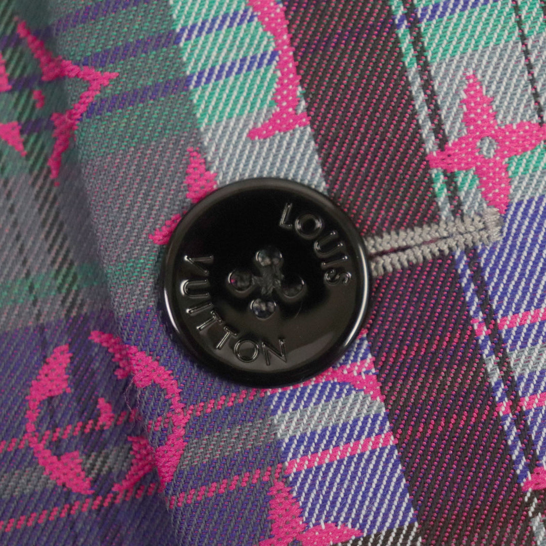 LOUIS VUITTON Chester coat Main: 65% wool, Main: 35% polyester, Lining: 30% cupra, Lining: 27% acetate, Lining: 24% rayon, : 19% cotton Pink multi mens 48 Used Authentic