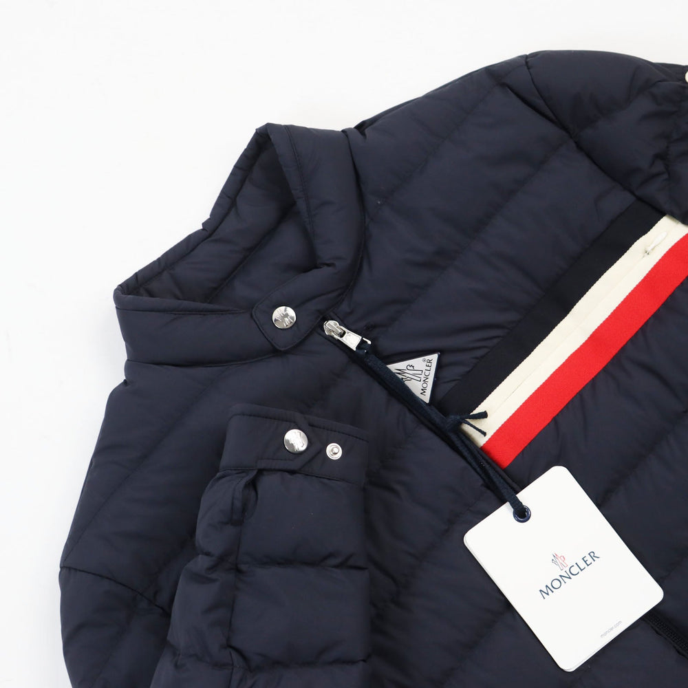 MONCLER Down jacket Outer: 100% nylon, Lining: 100% nylon, Filling: 90% down, Filling: 10% feather Dark navy YERES YERES mens 3 Used Authentic