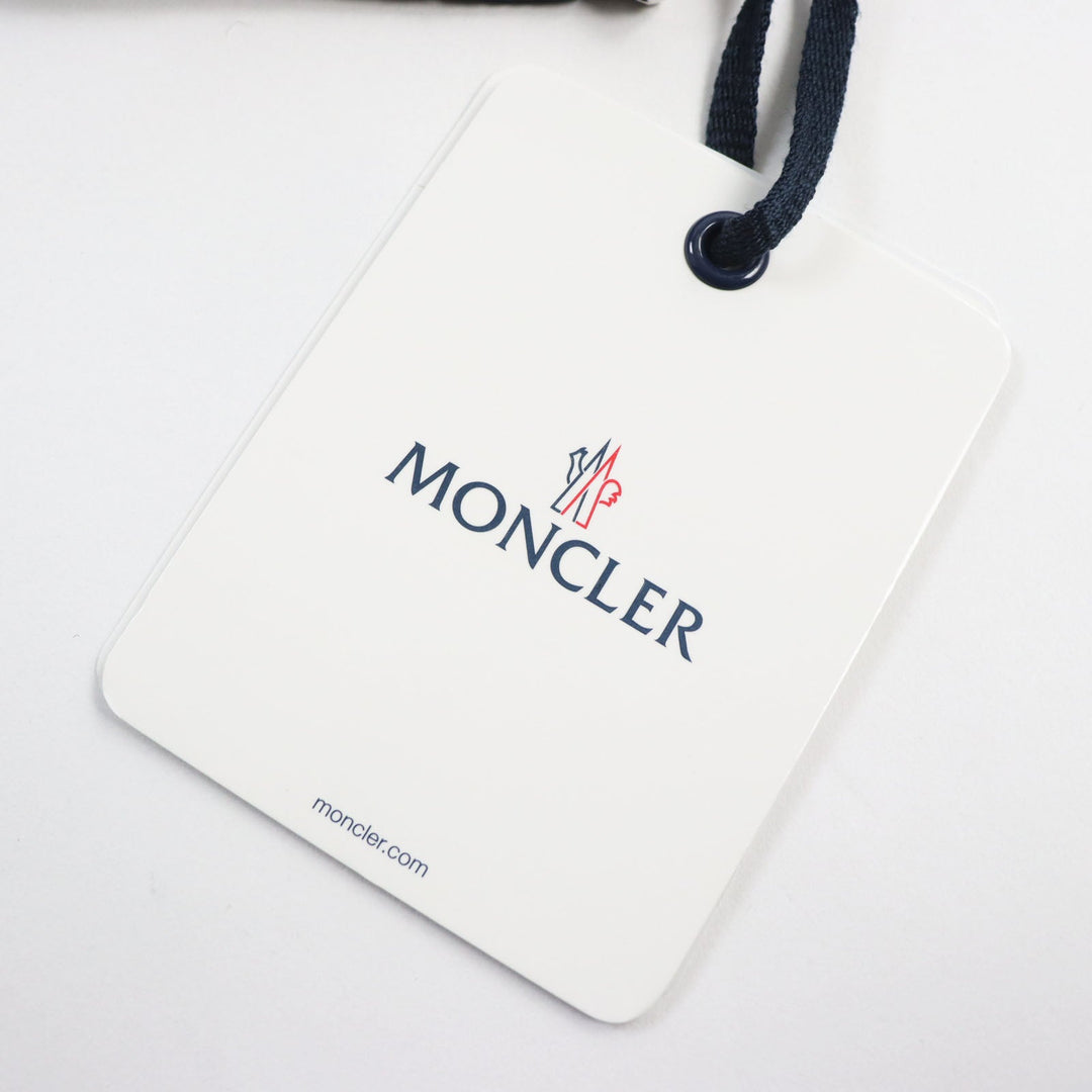 MONCLER Down jacket Outer: 100% nylon, Lining: 100% nylon, Filling: 90% down, Filling: 10% feather Dark navy YERES YERES mens 3 Used Authentic
