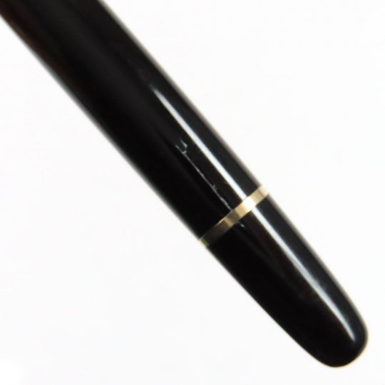 MONTBLANC fountain pen Main: Resin Nib: K14 Black gold Meisterstck Classic mens Used Authentic
