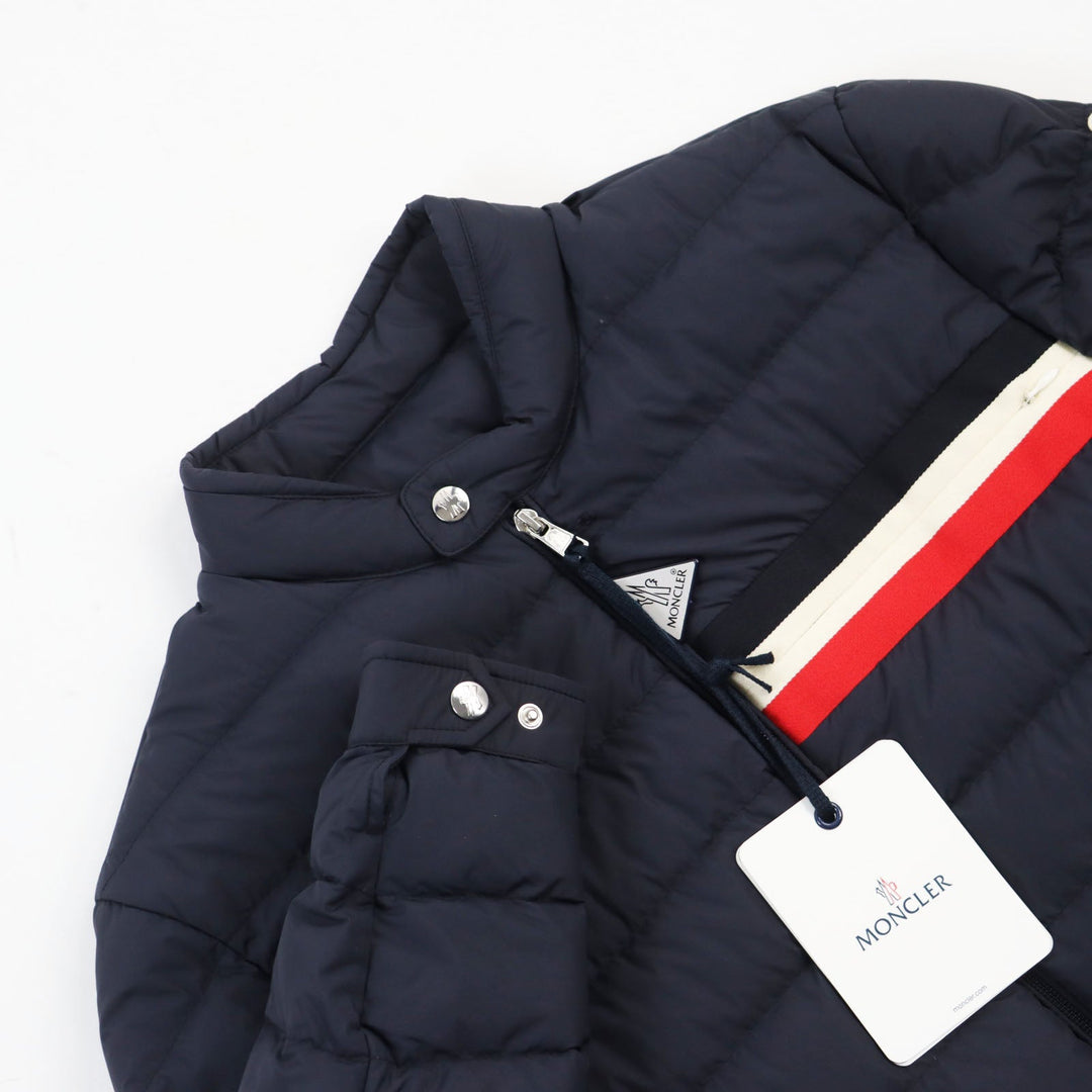 MONCLER Down jacket Outer: 100% nylon, Lining: 100% nylon, Filling: 90% down, Filling: 10% feather Dark navy YERES YERES mens 3 Used Authentic
