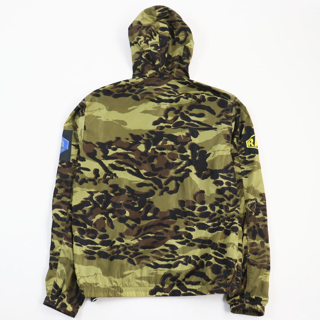GIVENCHY Nylon jacket BM00C412P2 Outer: 100% nylon, Lining: 100% polyester Khaki type mens 46 Used Authentic