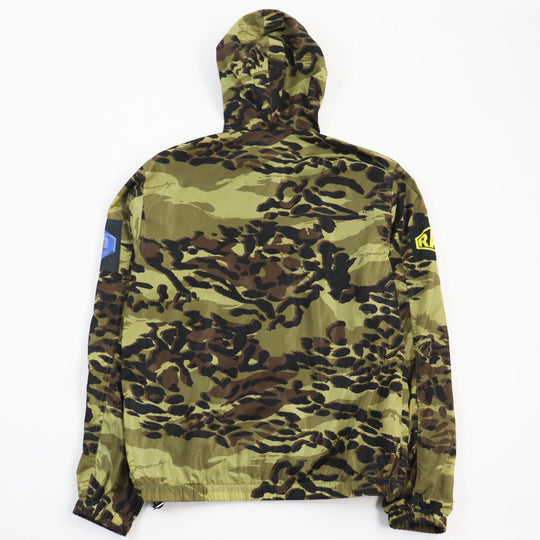 GIVENCHY Nylon jacket BM00C412P2 Outer: 100% nylon, Lining: 100% polyester Khaki type mens 46 Used Authentic