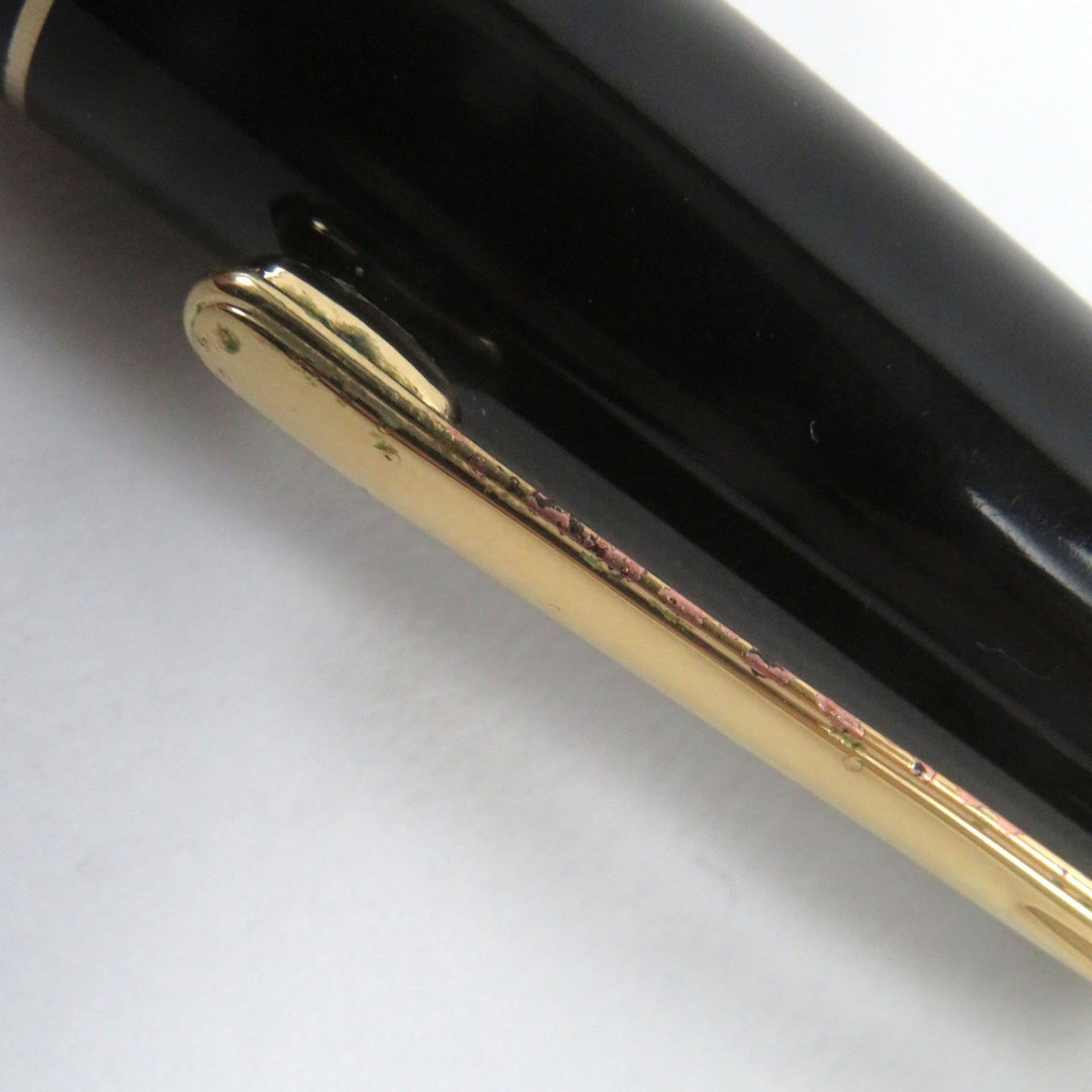 MONTBLANC fountain pen Main: Resin, Gold Plated Nib: K14 Black gold Meisterstuck No.146 mens Used Authentic
