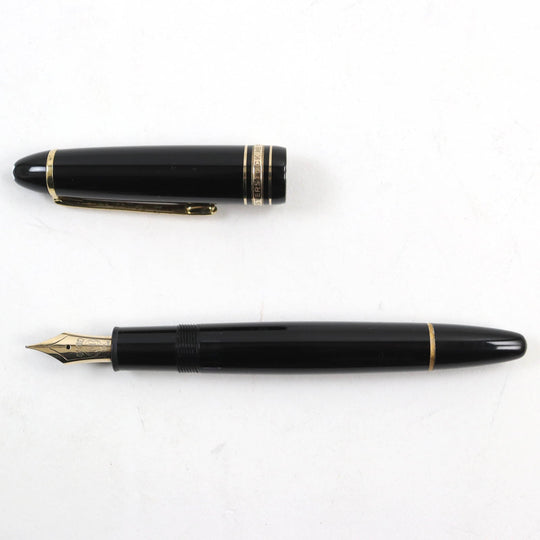 MONTBLANC fountain pen Main: Resin, Gold Plated Nib: K14 Black gold Meisterstuck No.146 mens Used Authentic