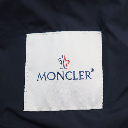 MONCLER Down jacket Outer: 100% nylon, Lining: 100% nylon, Filling: 90% down, Filling: 10% feather Dark navy YERES YERES mens 3 Used Authentic