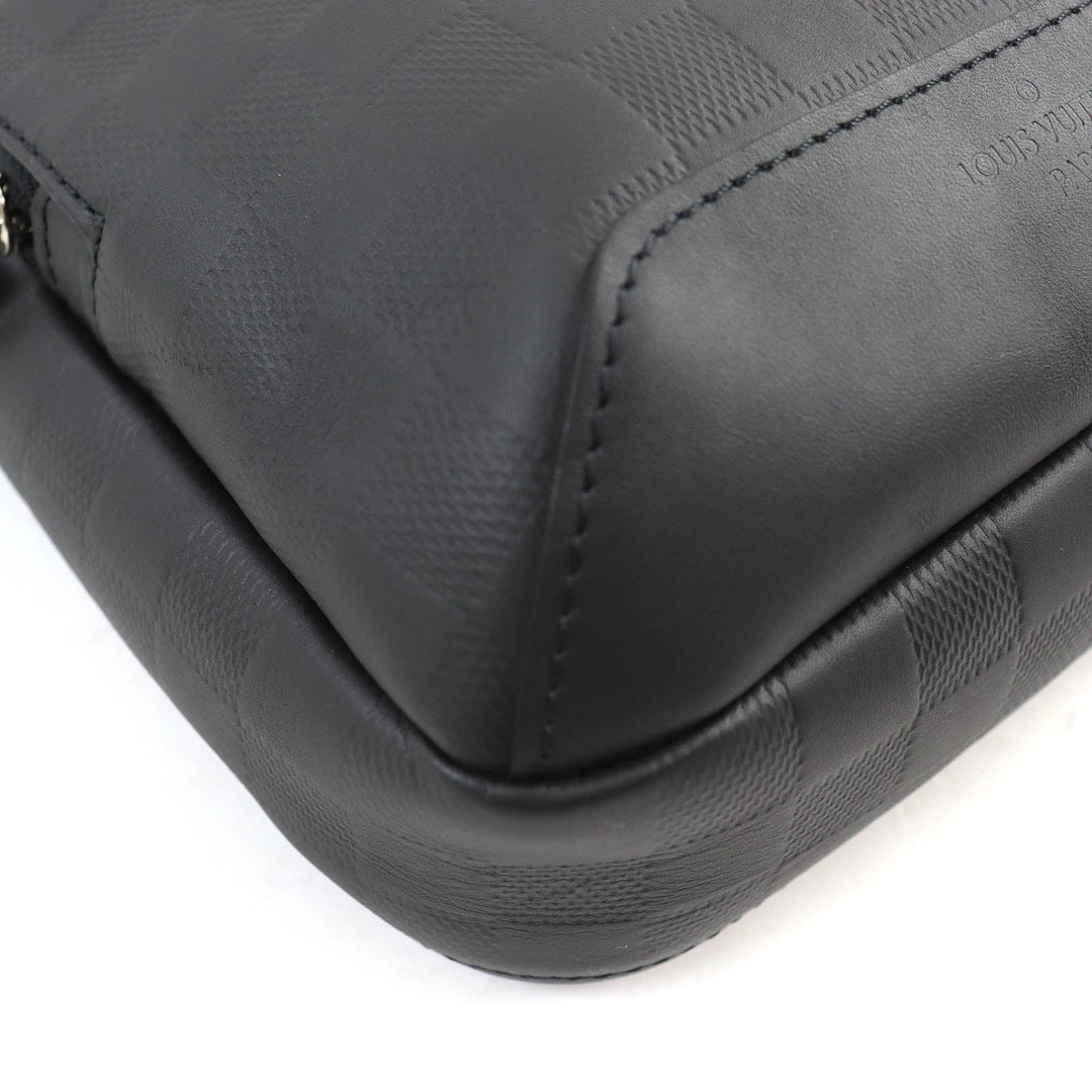 LOUIS VUITTON Sling bag N41720 Damier Anfini black Avenue sling bag mens Used Authentic