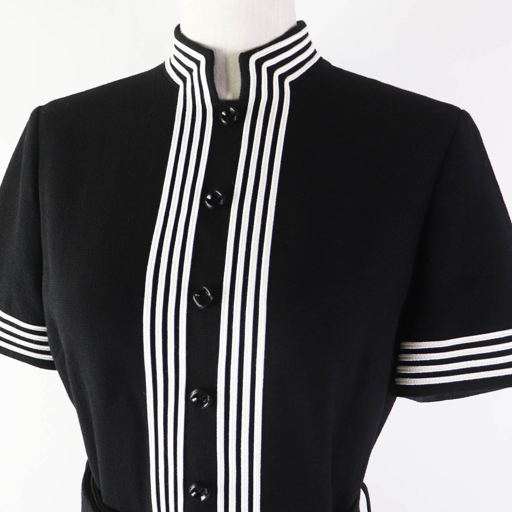 GUCCI one piece 643352 Outer: 100% wool, Lining: 100% silk, Part: 100% acetate black Women 38 Used Authentic