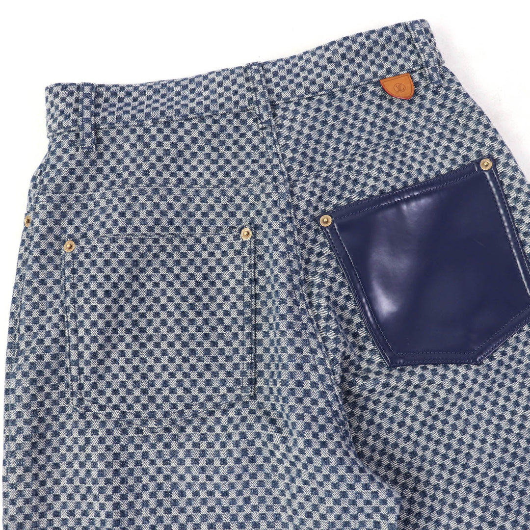 LOUIS VUITTON Denim pants Main: 100% cotton, Lining: 100% cotton, Part: 77% polyester, Part: 23% polyurethane, Part: 50% polyester, : 50% cotton Part: leather Navy Women 34 Used Authentic