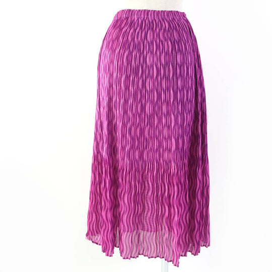 PLEATS PLEASE setup Main: 100% polyester purple Women (Top) 3, (Bottom) 2 Used Authentic