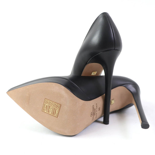 Valentino Garavani pumps Main: Leather black Women 35 Used Authentic