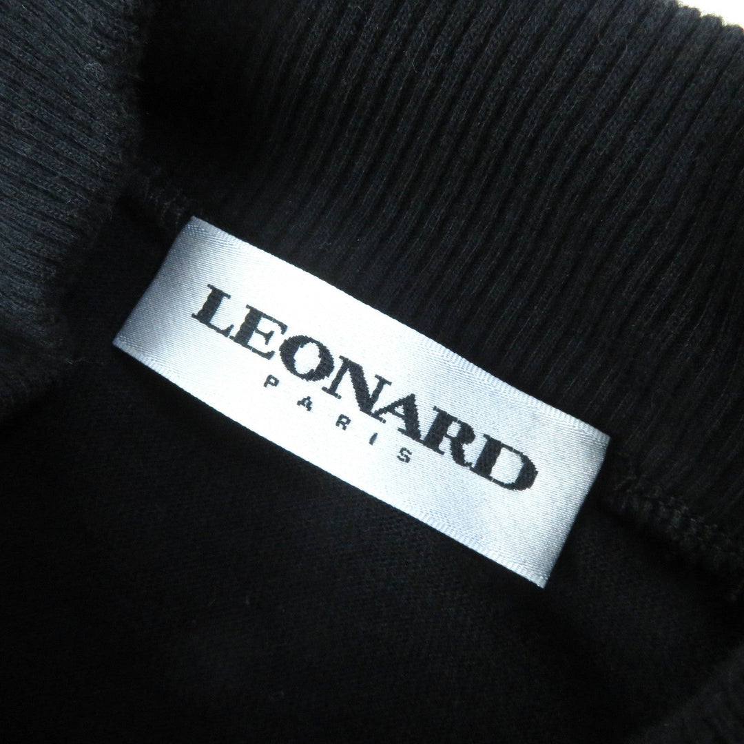 LEONARD Short sleeve knit Pattern: 100% nylon; Solid color: 65% cotton, 20% acrylic, 15% rayon Black White Women M Used Authentic