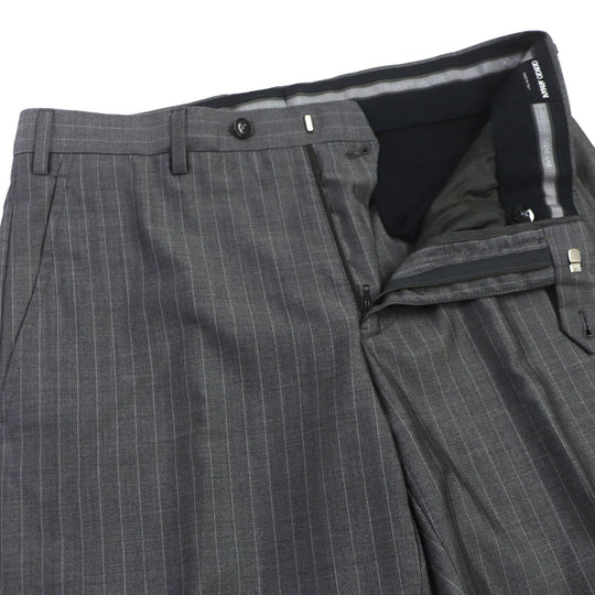 GIORGIO ARMANI suit Outer: 60% wool, Outer: 40% silk, Lining: 100% cupra gray mens 48 Used Authentic