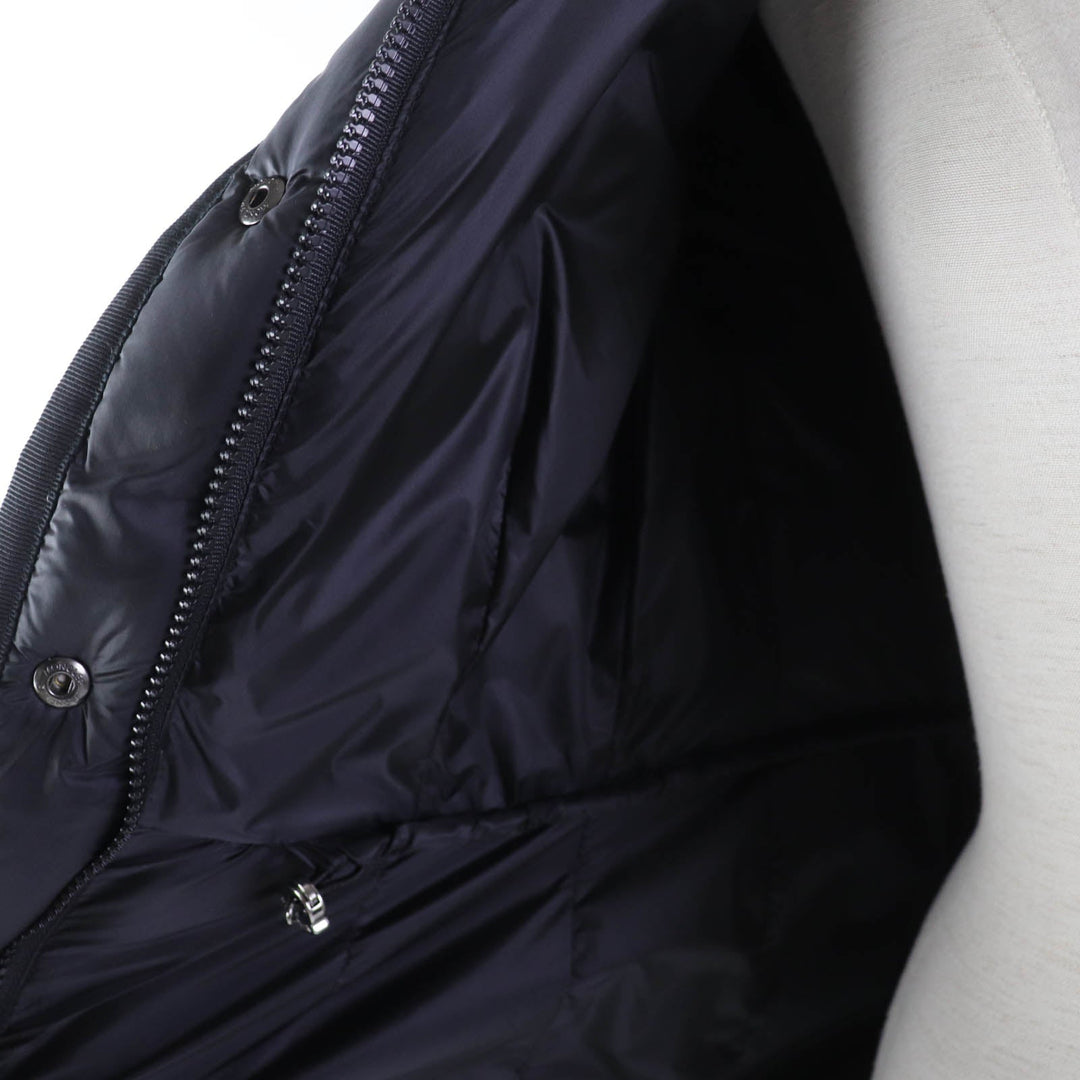 MONCLER down coat Main: 100% nylon, Lining: 100% nylon, Fur: raccoon, Filling: 90% down, Filling: 10% feather black HERMIFUR Women 00 Used Authentic