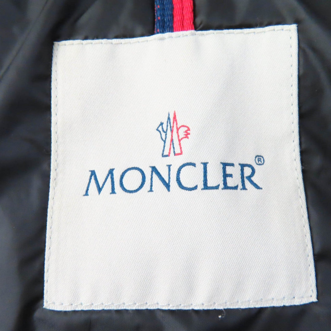 MONCLER down coat Main: 100% nylon, Lining: 100% nylon, Fur: raccoon, Filling: 90% down, Filling: 10% feather black HERMIFUR Women 00 Used Authentic